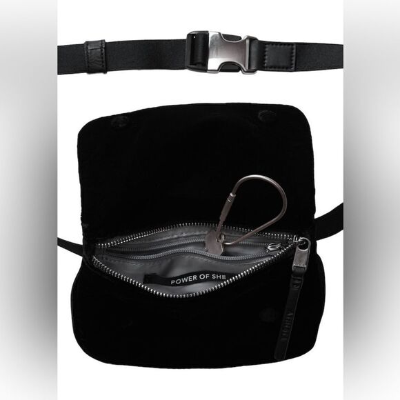 Athleta Revive Velvet Waistbag - Picture 5 of 14